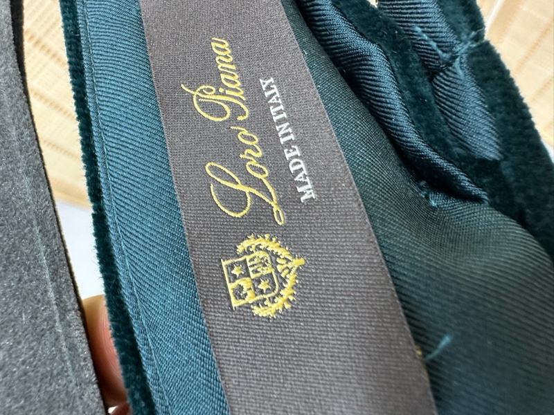 Loro PianaTEXCO皇室嬰駝R0W 綠色絲絨長褲 38碼 一套上身超無敵美膩-2