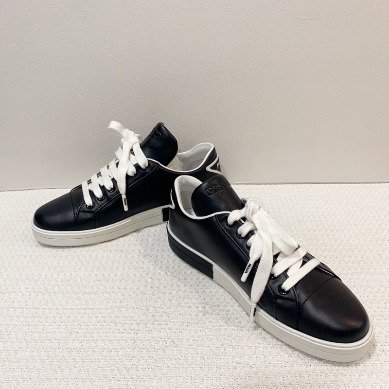 99新 普拉達/Prada黑色純皮系帶休閒鞋，尺碼36.5碼-4