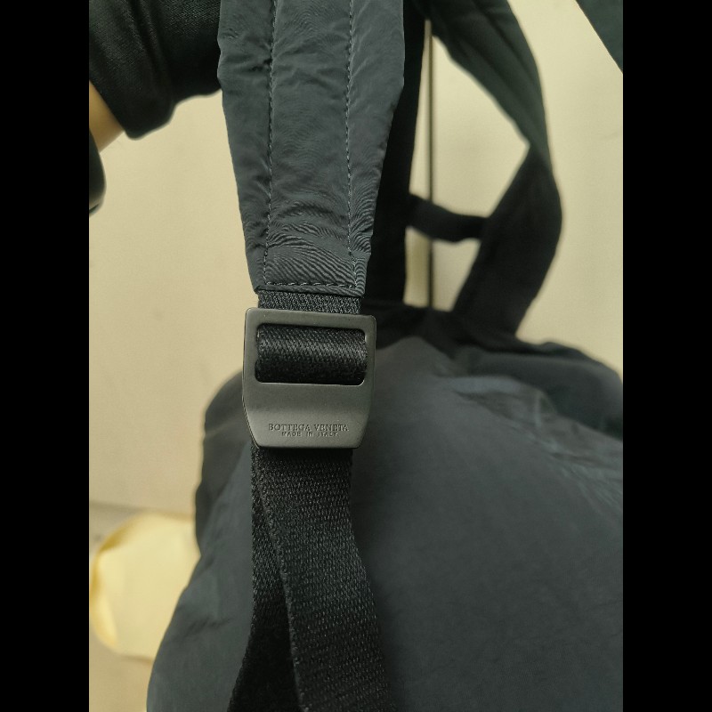 【9成新】㊣✨Bottega Veneta ✨(附防塵袋)寶緹嘉 BV 拼色 羊皮 編織 拼接 帆布 可收納 後背包 /二手包/二手精品/保證正品🌳二手樹屋🌳-24