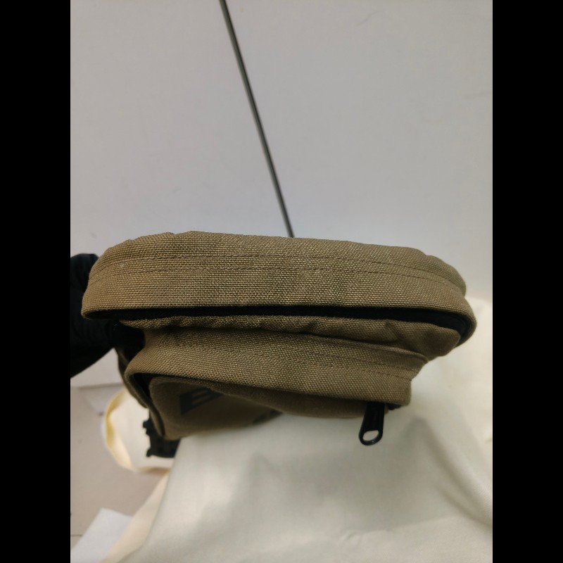 ㊣✨ Burberry✨博柏利 褐綠色 印字 布面 直立 胸前包 胸包 斜跨包 單車包/二手精品/保證正品🌳二手樹屋🌳-6