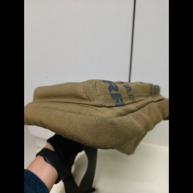 ㊣✨ Burberry✨博柏利 褐綠色 印字 布面 直立 胸前包 胸包 斜跨包 單車包/二手精品/保證正品🌳二手樹屋🌳-8