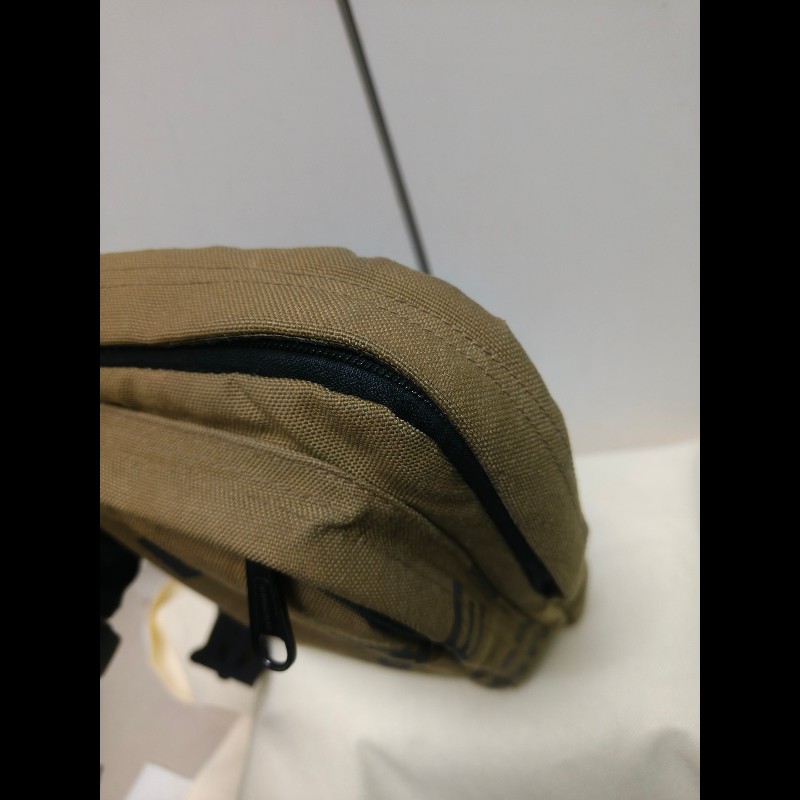 ㊣✨ Burberry✨博柏利 褐綠色 印字 布面 直立 胸前包 胸包 斜跨包 單車包/二手精品/保證正品🌳二手樹屋🌳-10