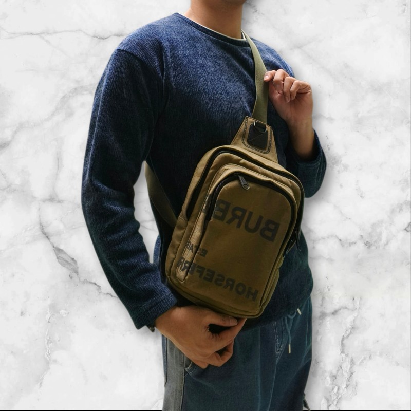 ㊣✨ Burberry✨博柏利 褐綠色 印字 布面 直立 胸前包 胸包 斜跨包 單車包/二手精品/保證正品🌳二手樹屋🌳-41