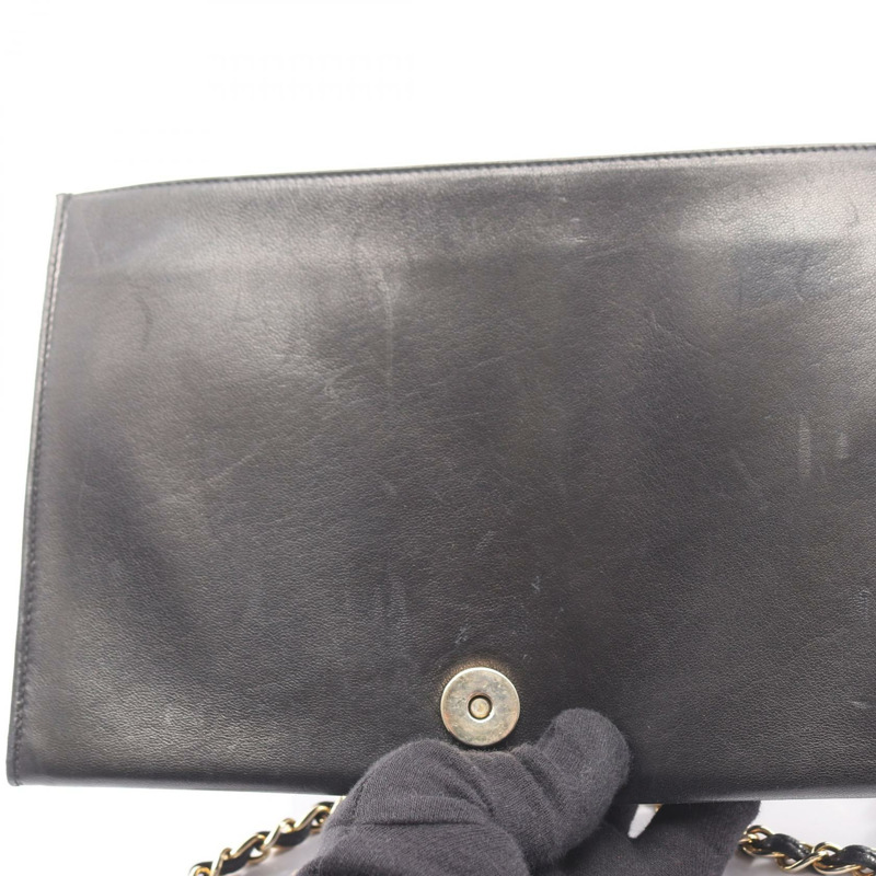 香奈兒 (CHANEL) 絎縫斜背包，羊皮材質，黑色，金色五金，二手女款-8