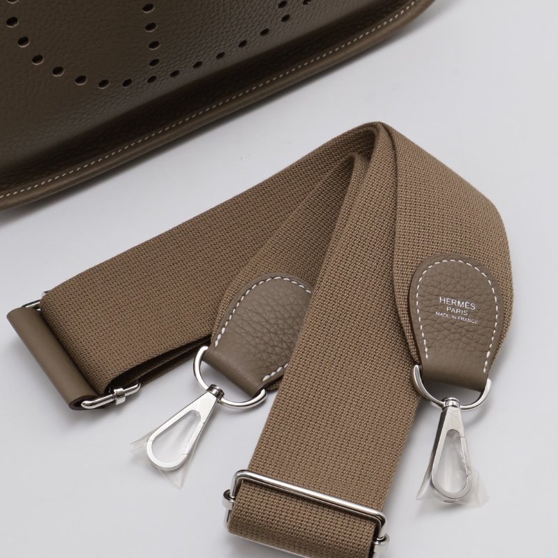 HERMES Evelyne 29 - 灰銀 W-4