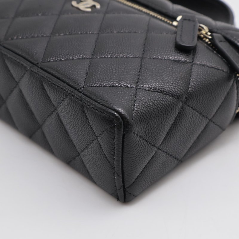 CHANEL LP粒面牛皮手提飯盒包 - 黑金-5