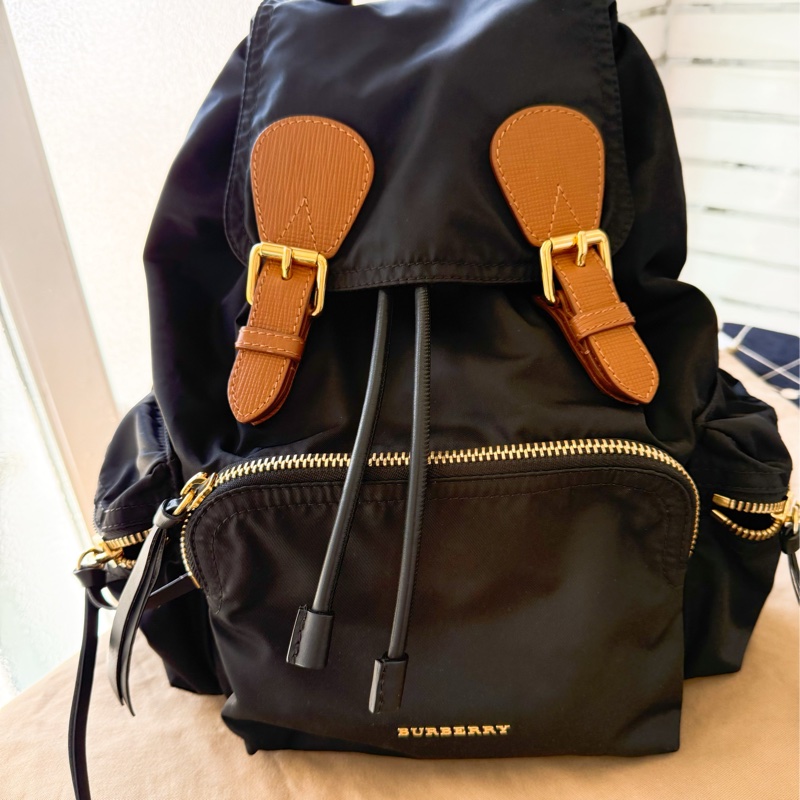 二手BURBERRY黑色金鏈尼龍中款雙肩包後背包Rucksack-3
