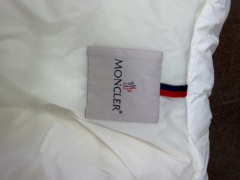 Moncler 女裝羽絨-4