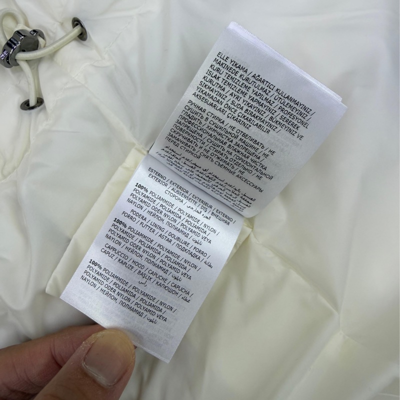 Moncler 女裝羽絨-5