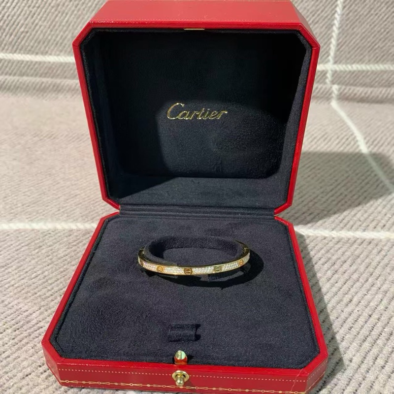 Cartier卡地亞Love系列黃金窄版滿鑽手鐲,2023年8月購入-2