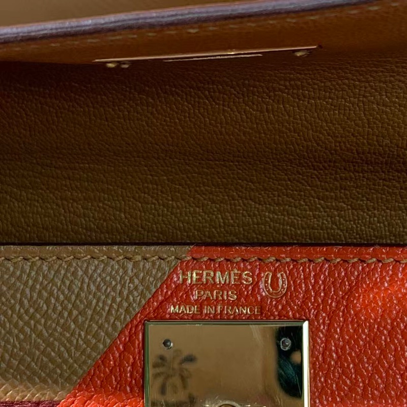 Hermes愛馬仕kelly28金棕色三拼皮限量D刻,最經典有辨識度的「H」超牛三拼皮無縫拼接工藝!-4