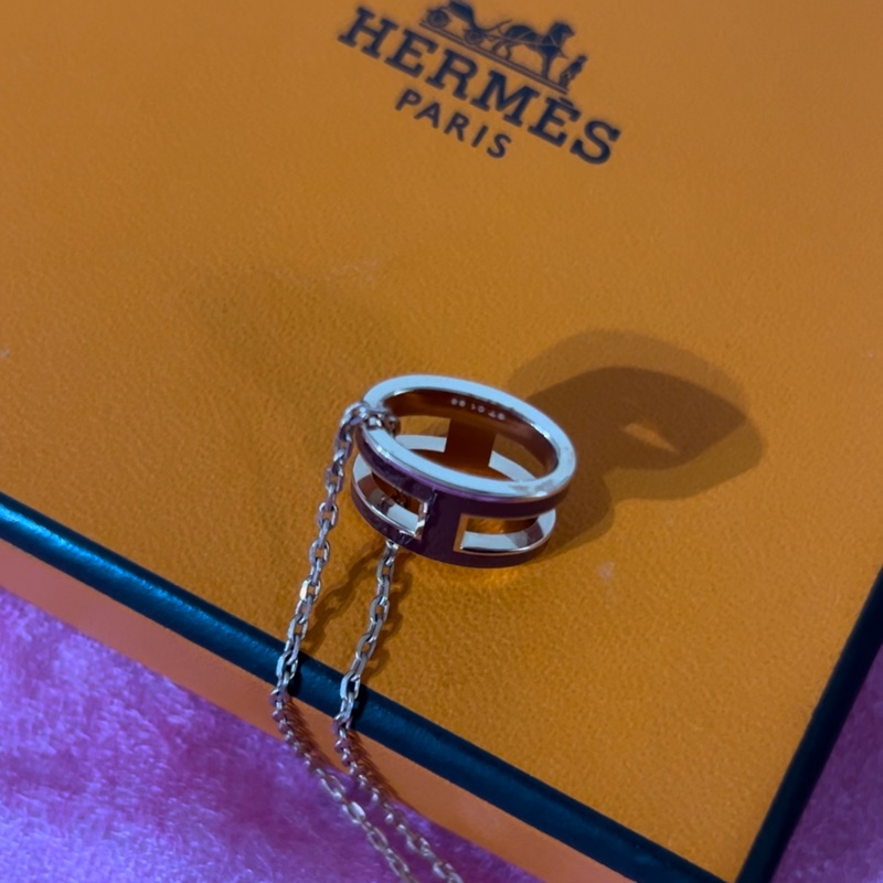 HERMES 愛馬仕H項鍊 典雅酒紅色🌺有盒有緞帶🎀-9