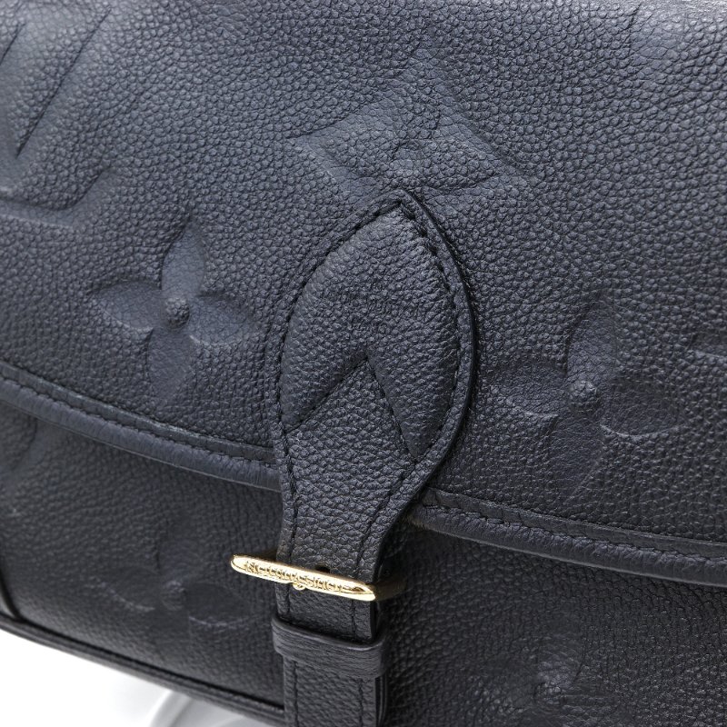 Louis Vuitton 路易威登 Diane Monogram Empreinte黑色壓紋 寶藍色內裡 牛皮 可拆式緹花肩背帶 肩背包 斜背包-7