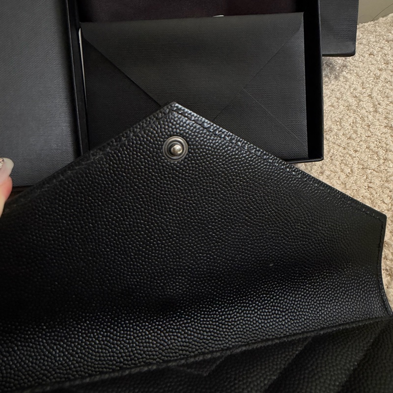 YSL 魚子醬長夾-9