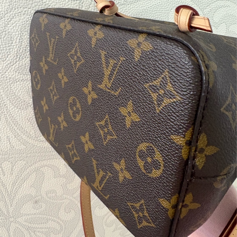 LOUIS VUITTON Néonoé BB 束口水桶包-4