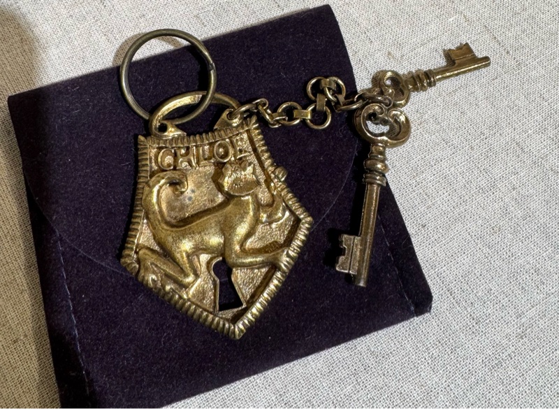 絕版收藏 法國時尚正品Vintage老件CHLOE 銅金屬鑰匙圈-7