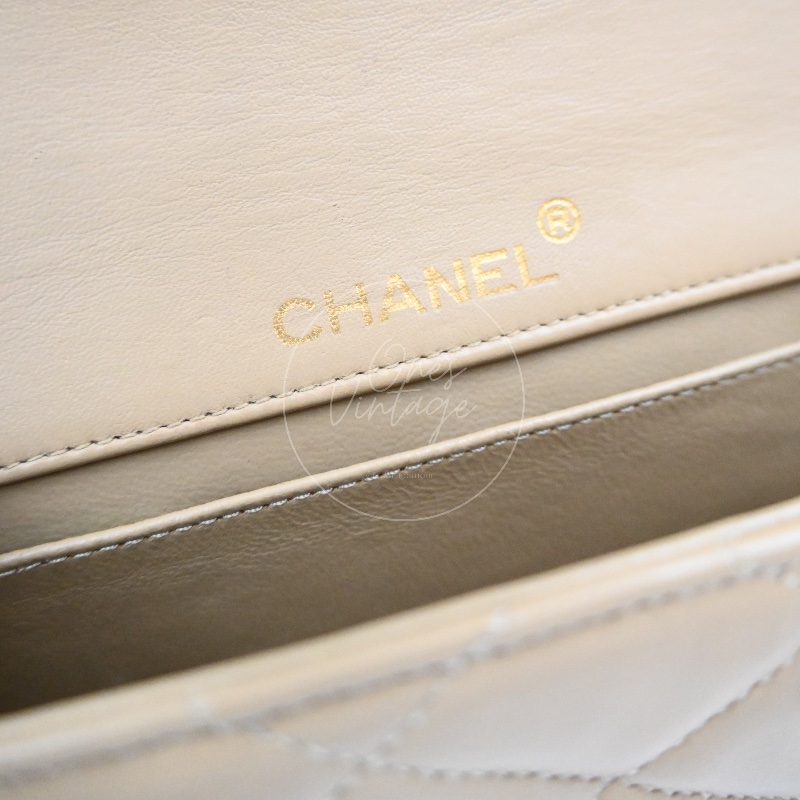 [Pre-owned] Chanel Vintage Beige Single Flap bag with CC Logo-14