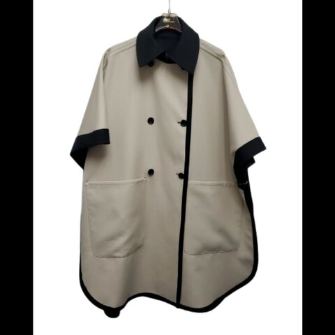 Max Mara sedan 黑白雙面斗篷 均碼