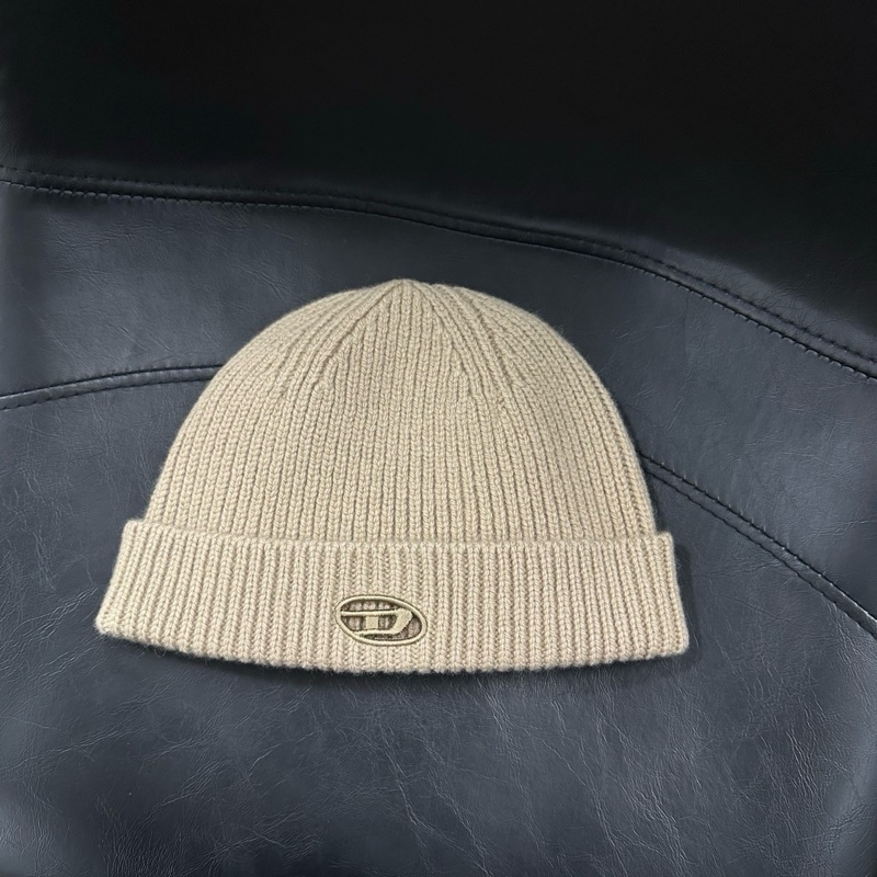 Diesel 鏤空 logo 冷帽-3