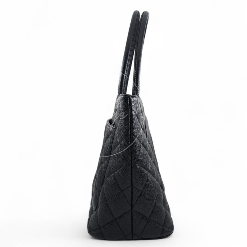 [Pre-owned] Chanel Black Caviar Vintage Medallion Tote Bag-1