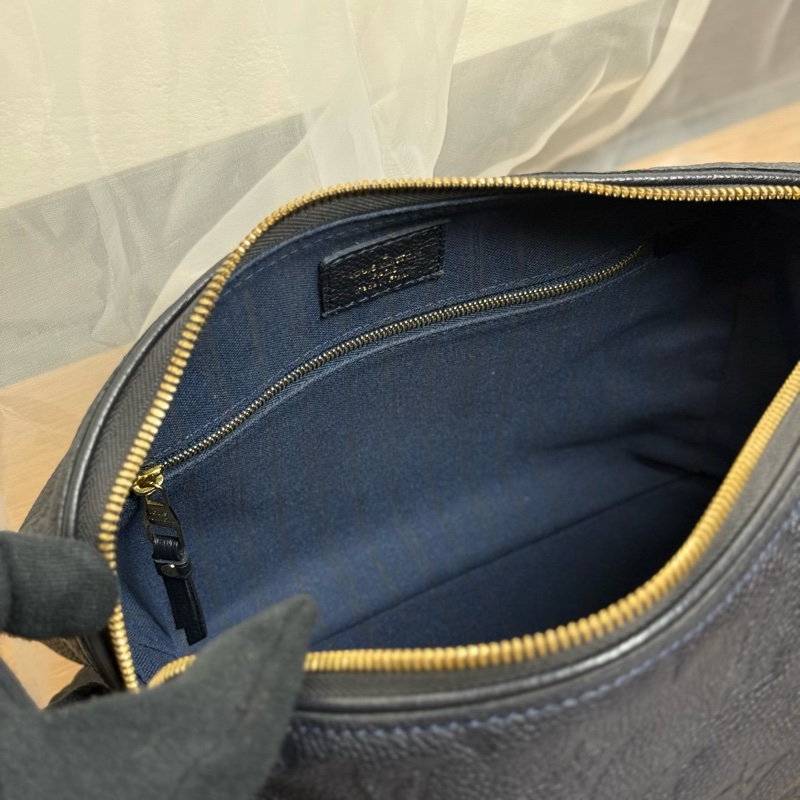 LV Speedy 25 全牛皮壓紋-13