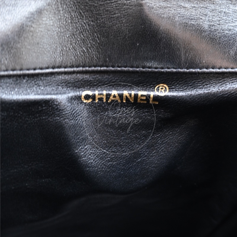 [Pre-owned] Chanel Vintage Black Lambskin Duma Backpack-15