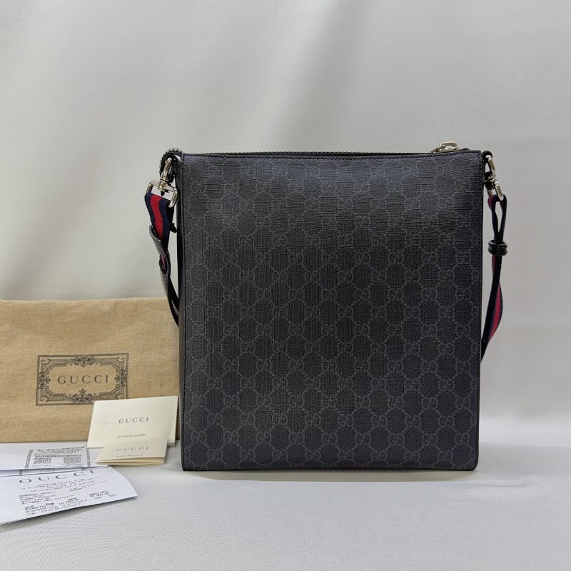 GUCCI GG Supreme黑花帆布郵差包-1