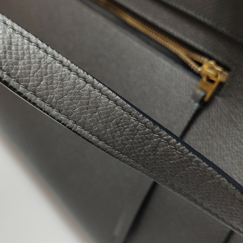 Celine Belt魚包迷你牛皮純色紐結飾帶單肩包-17