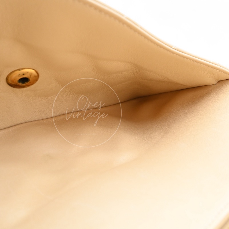 [Pre-owned] Chanel CF25 Medium Classic Flap Bag Beige GHW-17