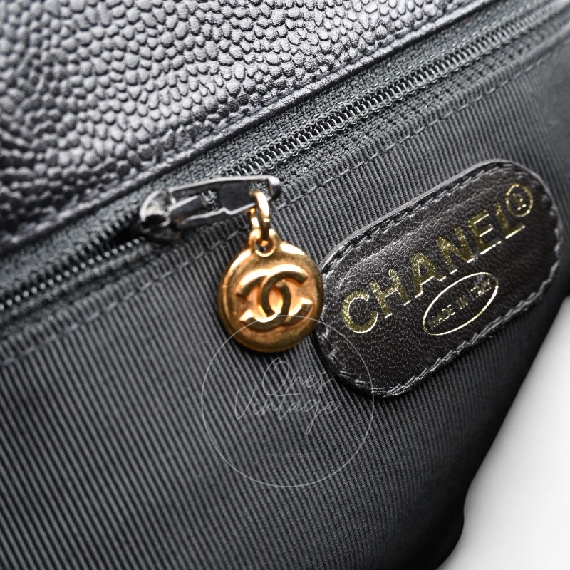[Pre-owned] Chanel Black Caviar Supermodel Vintage Tote Bag-26
