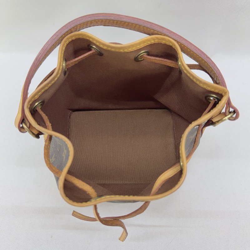 LV Mini Noe手提水桶包-4