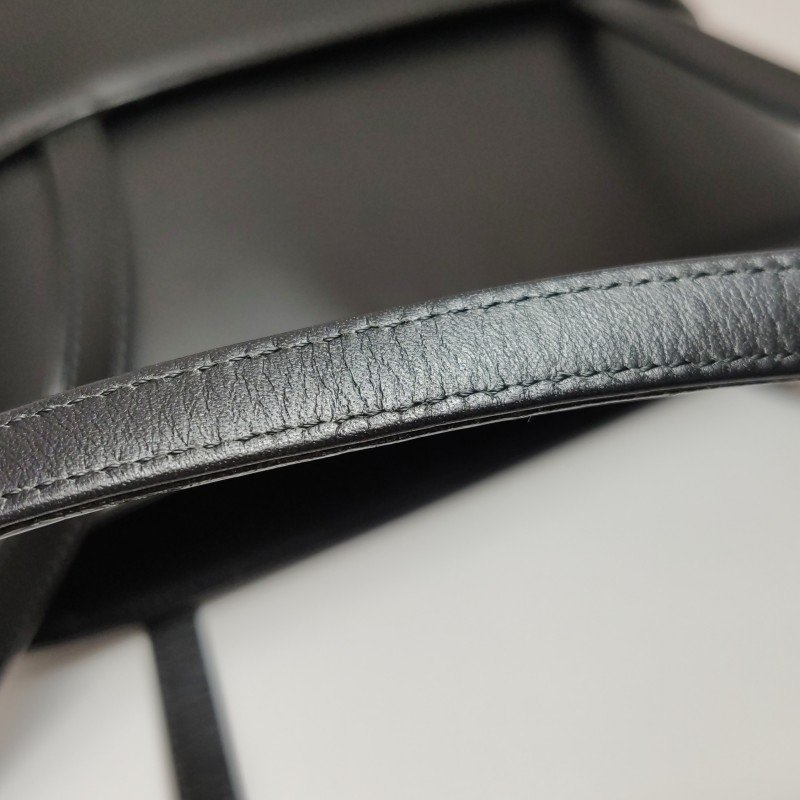 Burberry牛皮帆布拼接格紋壓紋字母Logo單肩包-15