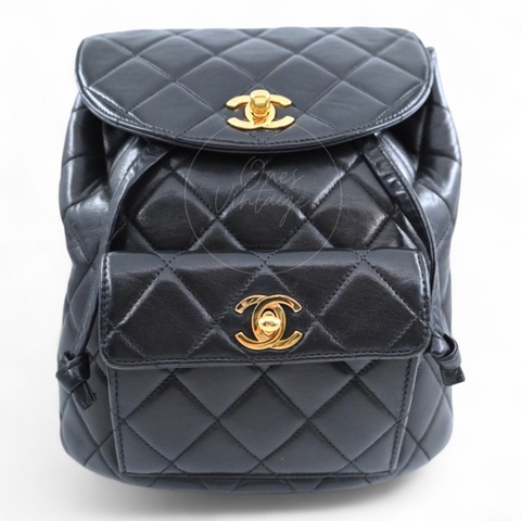 [Pre-owned] Chanel Vintage Black lambskin Large Duma Backpack