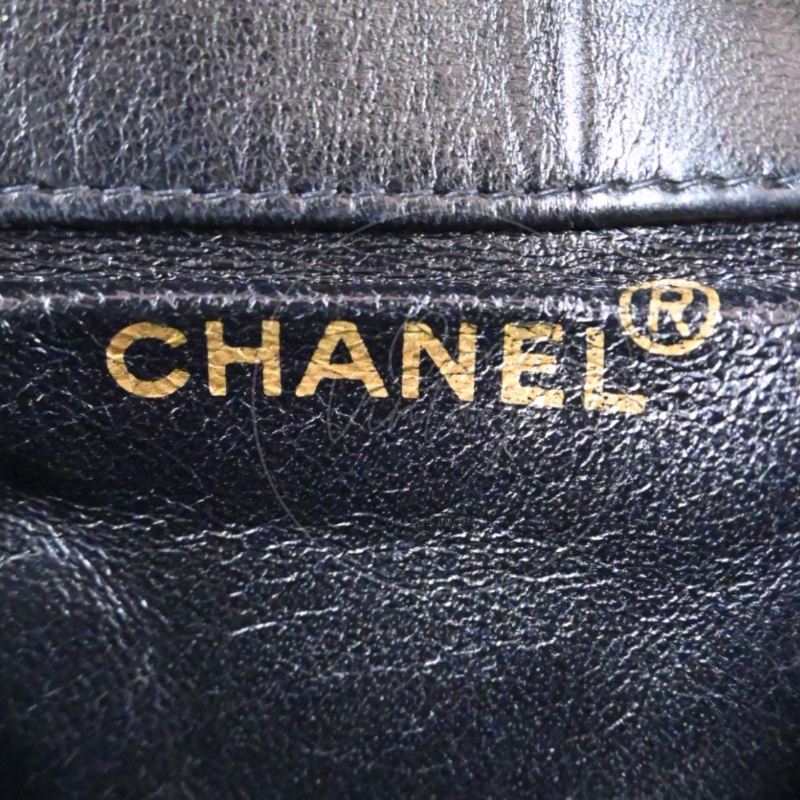 [Pre-owned] Chanel Vintage Black lambskin Large Duma Backpack-17