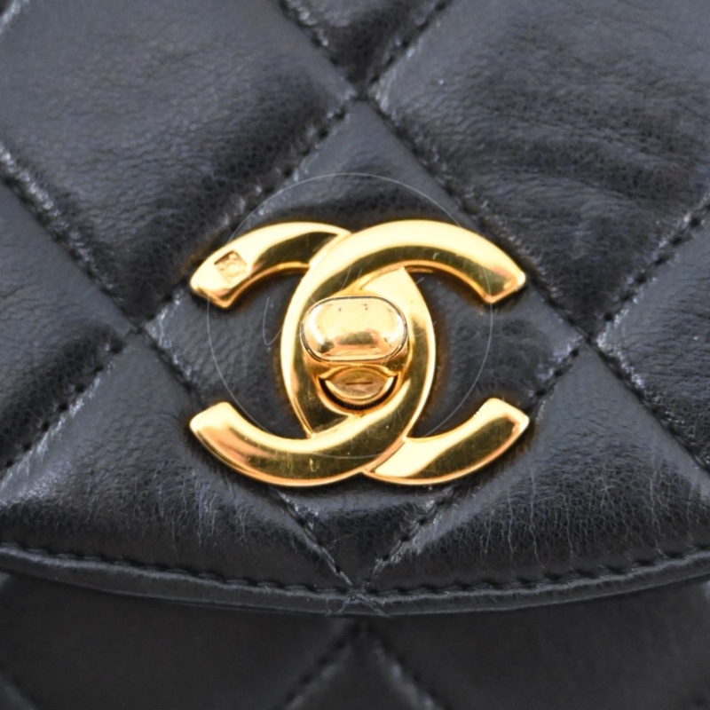 [Pre-owned] Chanel Vintage Black lambskin Large Duma Backpack-21