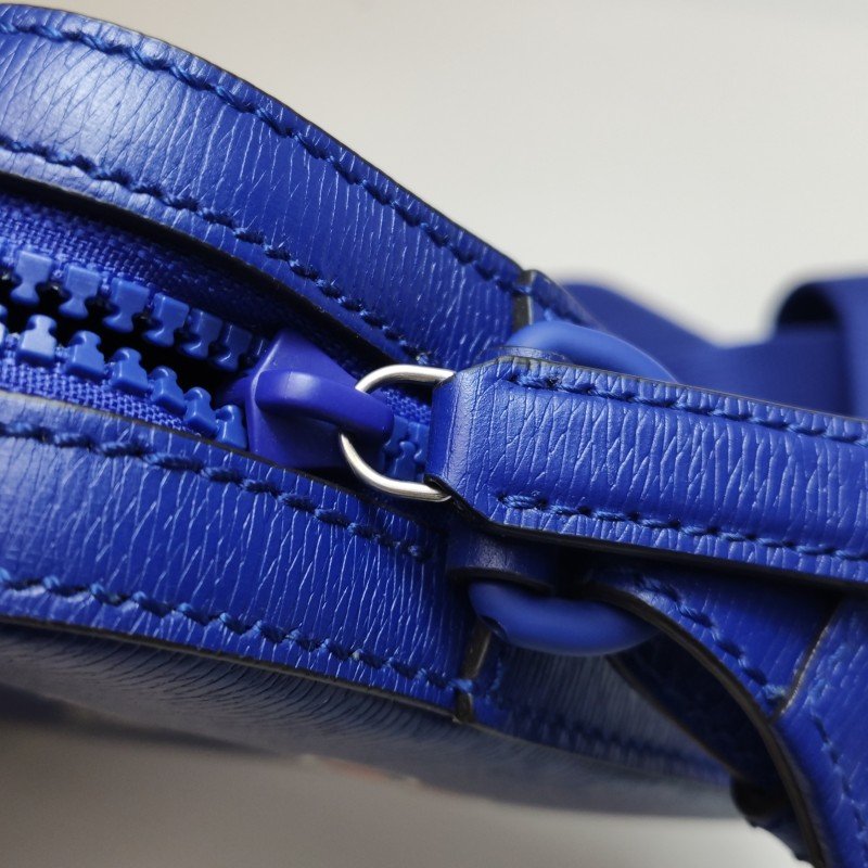 Gucci中國新年系列牛皮拼色字母logo單肩包-10