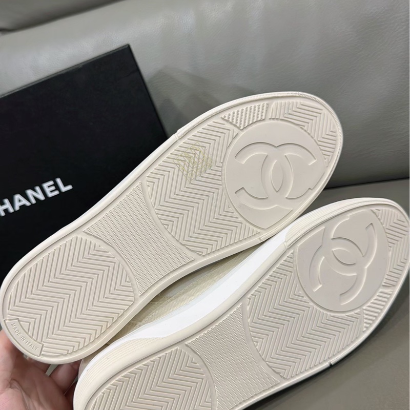 CHANEL 全新米白色布鞋38.5-6