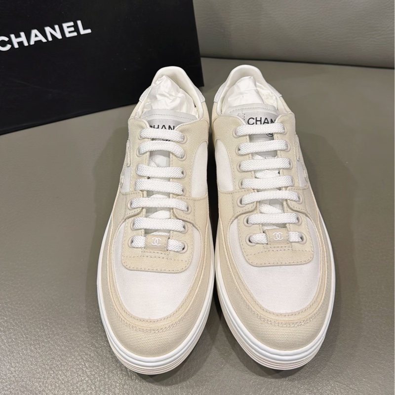 CHANEL 全新米白色布鞋38.5-7