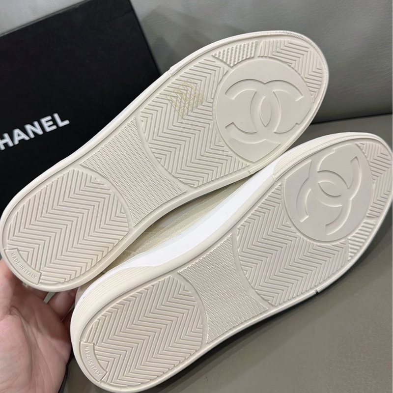 CHANEL 全新米白色布鞋38.5-10