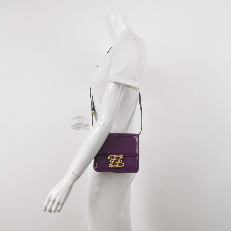 Fendi Karligraphy漆皮純色花體雙Flogo斜挎包單肩包-1