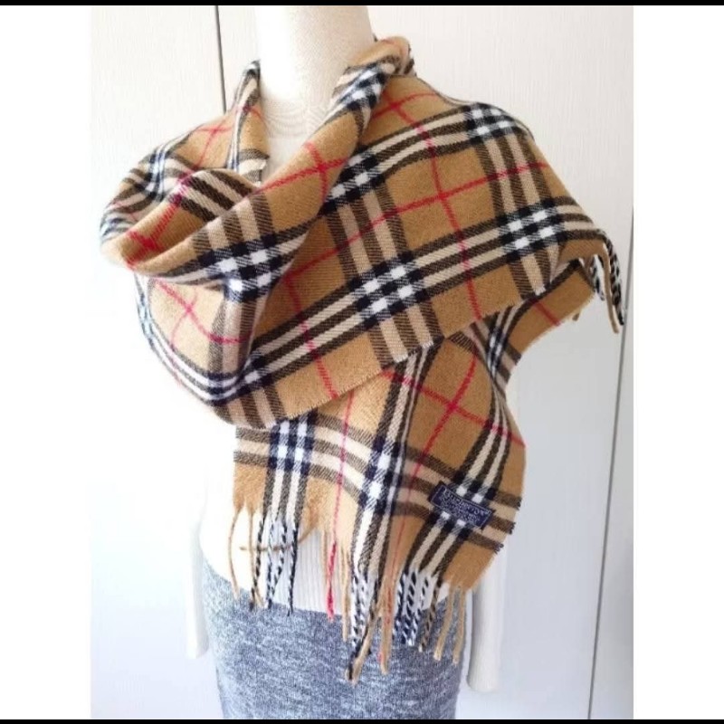 Burberry 經典格紋駝色披肩-1