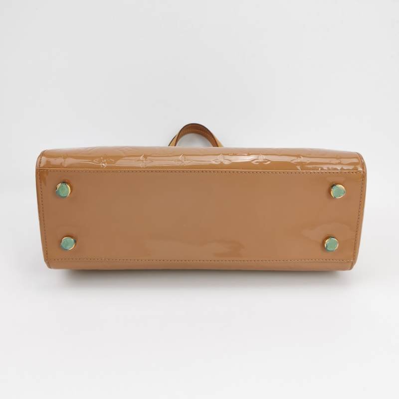 Louis Vuitton(LV)Brea醫生包中號植鞣革漆皮純色老花鉚釘裝飾單肩包-5