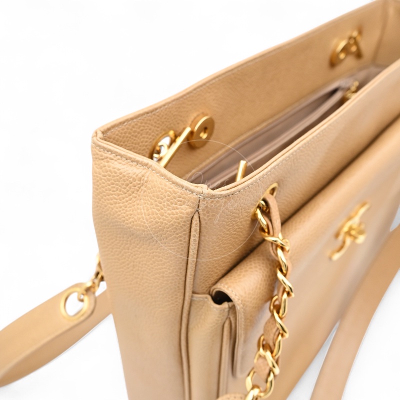 [Pre-owned] Chanel Beige Caviar CC Tote Bag-5