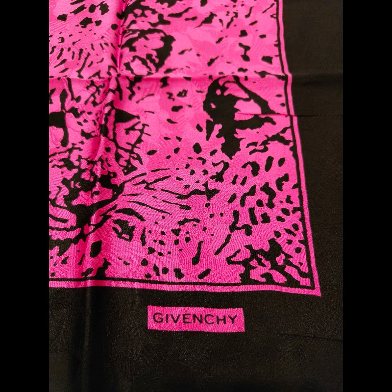 Gienchy 紀梵希黑邊桃色緹花絲巾-2