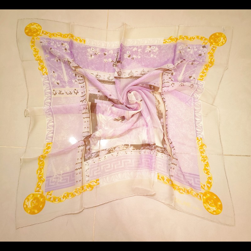 Celine 凱旋門鳥語花香淺紫色絲巾-1