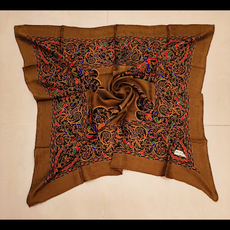 YSL 聖羅蘭巴洛克風褐色絲巾-1