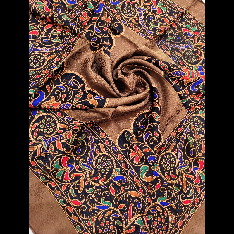 YSL 聖羅蘭巴洛克風褐色絲巾-2