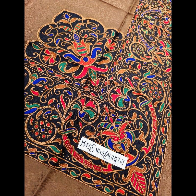 YSL 聖羅蘭巴洛克風褐色絲巾-3