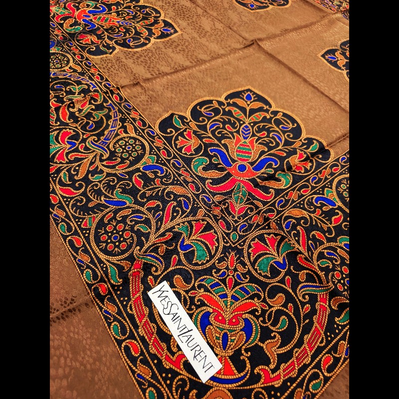 YSL 聖羅蘭巴洛克風褐色絲巾-4