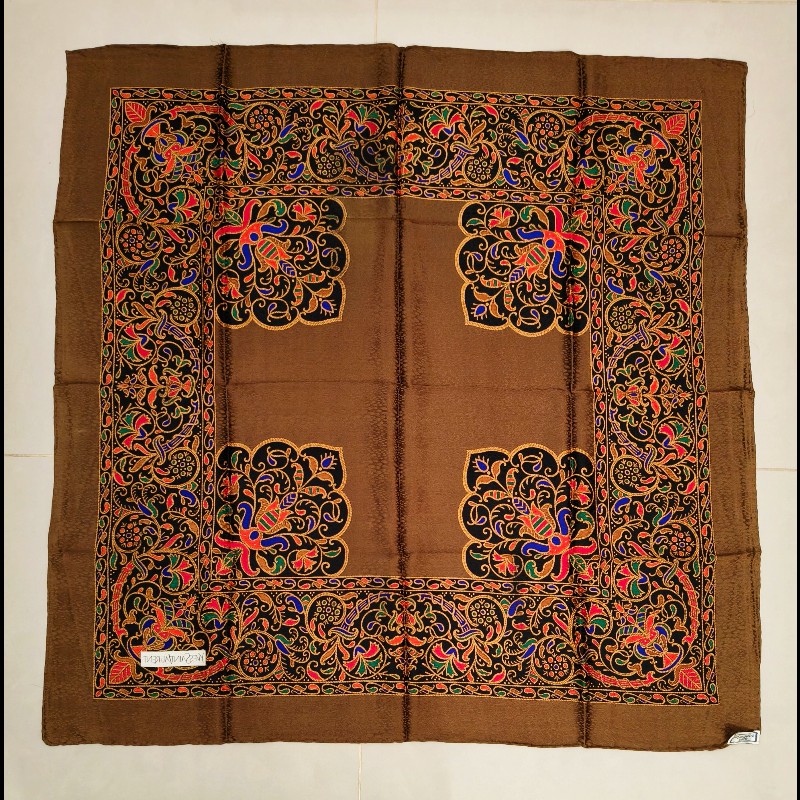 YSL 聖羅蘭巴洛克風褐色絲巾-6